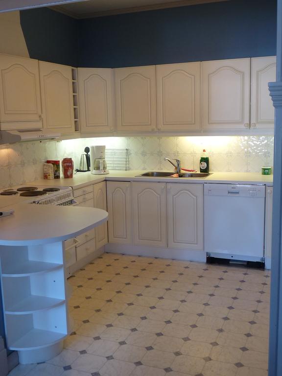 Rosa Huset Osebol Apartment Stöllet Cameră foto